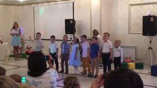 Почемучки.Песенка на выпускном в ДЦ"Сема"