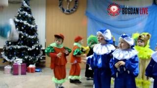 Танец детей 3 лет на песню "Кап, кап, кап, дождик пошел" тучка