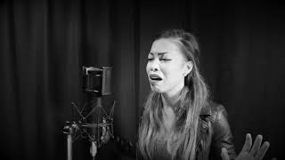 The Black & White Sessions : India Carney :  Mary, Did You Know?
