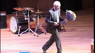 Ректор Петрозаводской консерватории В.Соловьев отмечает 70-летие