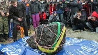 Челябинский метеорит сломал весы Метеорит достали со дна озера