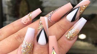 Uñas acrílicas Nude y técnica de navaja / Recreando uñas de Instagram