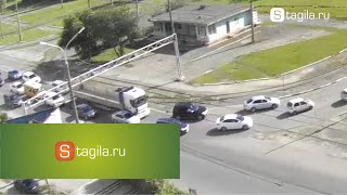 Небольшое ДТП остановило движение в вечерний час пик в Нижнем Тагиле