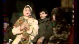 Сронила колечко со правой руки... (русская народная песня)