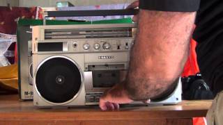 Radio Gravador Sanyo MW/SW1/SW2/FM M9830K