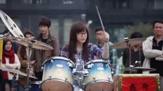 Talented Taiwanese Girl Solo Playing Drum Jeannie Hsieh - SISTER in Public