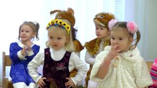 Праздник осени в детском саду, младшая группа