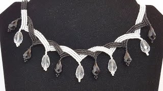 Beaded necklace/Necklace/Black and White necklace/Колье из бисера/Черно-белое колье/Колье своими рук