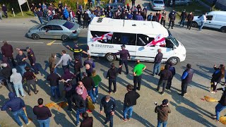 სააკაშვილის მხარდამჭერებს აბაშაში ცოცხები დაუშინეს — ვიდეო