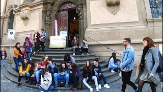 EXPLORING PRAGUE: Walking to the Old Town Square