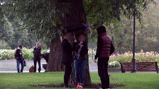 Деньги решают всё: Раздеть прохожих /  Money Talks Strip the passers