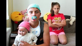 Артем НЕ ХОЧЕТ играть В КУКЛЫ! Ирочка ОБИДЕЛАСЬ! Для детей kids children