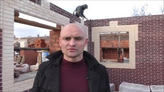 Фасад частного дома в стиле прованс. Дизайн и архитектура кирпичного коттеджа