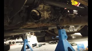 Our project smart car W450 Fortwo 700cc gets an oil + filter change.