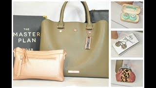 What's in My Handbag and Simple Purse Organization Ideas