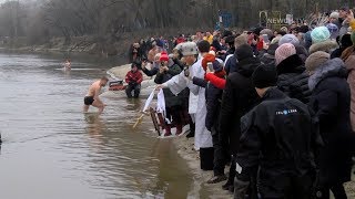 Купання на Водохреща в Десні