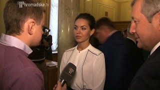 Альона Кошелєва, нардеп від РПЛ, про своє "волонтерство" || Ексклюзив "Слідство.Інфо"