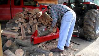 HD: Splitfire 3203 log splitter in action, 3-point hitch mount, tractor hydraulics-driven