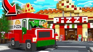 WORKING AT A PIZZA PLACE IN MINECRAFT! (Pizza Delivery Simulator)