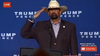 Trump-Loving Sheriff Calls For 'Pitchforks & Torches' In America