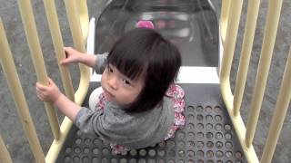 めぐるちゃん　滑る！ 映画予告編風