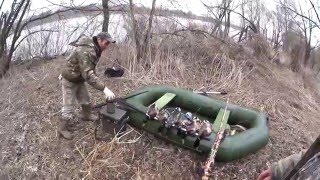 Весенняя охота на селезня с манком и чучелами. Spring hunting duck decoy with stuffed and.
