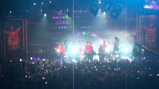 [HD] 2NE1 LIVE- MTV IGGY Best New Band Concert Performance