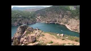 Балаклавська бухта з мисами Айя та Фіолент