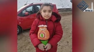 10 YOSHLI QIZ YIQQAN PULLARINI MASJID QURILISHI UCHUN EHSON QILDI