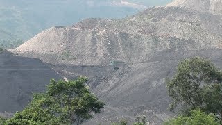 TX Đông Triều (Quảng Ninh): Người dân “khốn khổ” vì xe vận chuyển đá, xít gây ô nhiễm