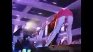 [FANCAM] Katy Perry Upskirt