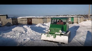 САМОДЕЛЪНЫЙ ВЕЗДЕХОД  НА ГУСЕНИЦАХ