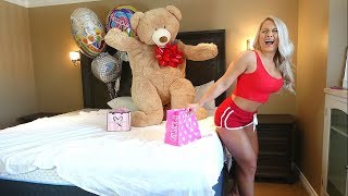 Teddy Bear Scare Prank On Girlfriend!!!