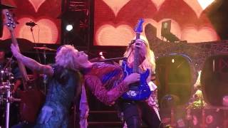 Mad T  Party - Heartbreaker