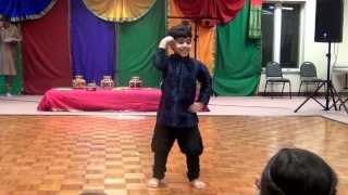 Jeri Kuri sade naal pau bhangra - Avi Verma's Lohri dance