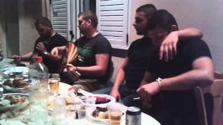 ΠΑΡΕΑ ΣΤΟΥ ΧΝΑΡΗ - ΜΑΝΤΙΝΑΔΕΣ !!!! ♪♫