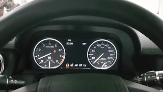 Discovery 4 retrofitted TFT Range Rover