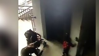Ребенок упал в лестничный пролет в адлерском ТРЦ