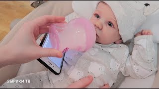 Играем в Куклы Реборн Как Мама. Пупсик кушает. Зырики ТВ