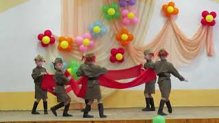 Хореографическая композиция на песни военных лет ДУ11 Новополоцк