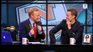 Natholdet og Frank Hvam kigger på tv-ansigter