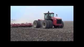 The New Versatile 575 working ground in Illinois