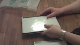 Unboxing Acer Aspire One D250