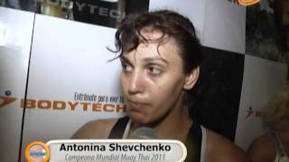 A punta de golpes y baile las hermanas Shevchenko esperan mejorar lo hecho en el 2011