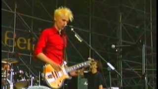 Muse - Plug In Baby Live @ Eurockèennes 2000