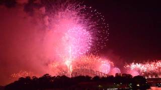 HAPPY NEW YEAR - Sydney Australia Fireworks