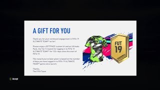 Opening the FREE Packs that EA gave me on FIFA 19...