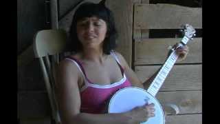 Mean Mary - Big Red Barn (banjo, fiddle and mandolin)