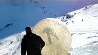 Росія: катання на зорбі закінчилося трагічно