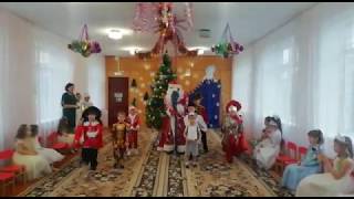 «Марш ёлочных игрушек»